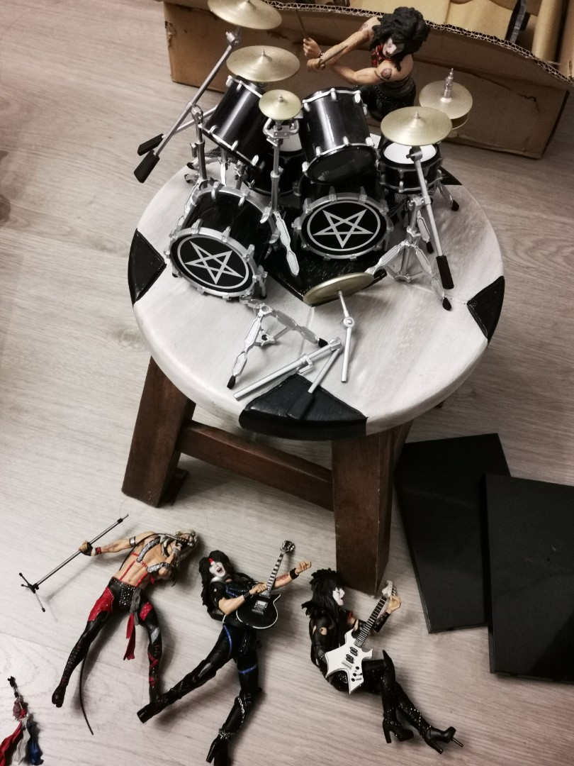 Mcfarlane motley deals crue figures