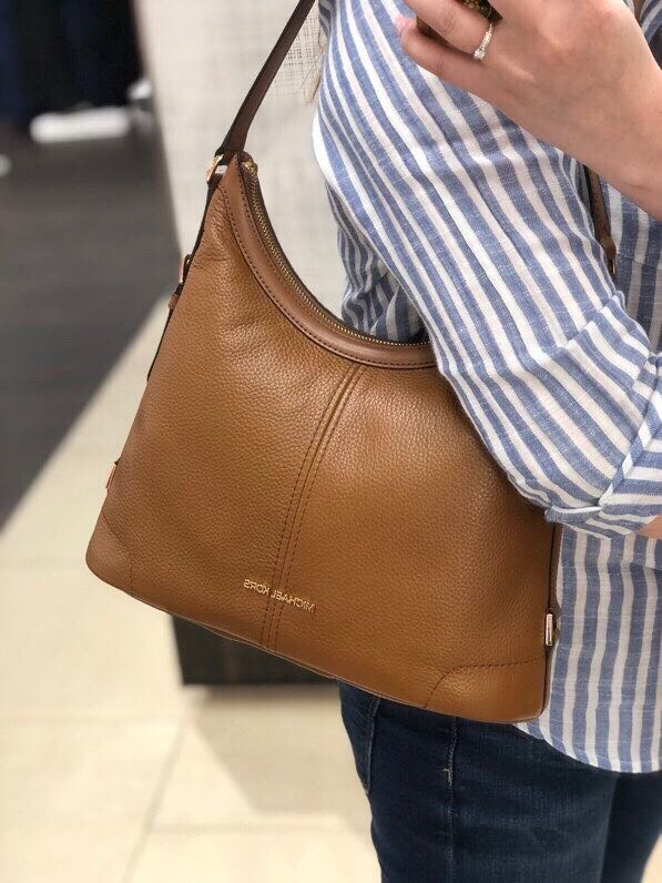 Mk ginger shoulder bag clearance