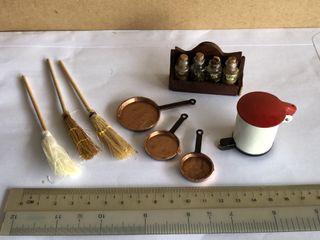 Miniature kitchen items (sold separately)