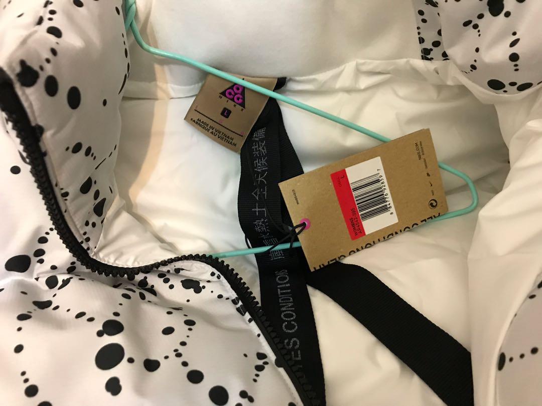 nike gore tex poncho