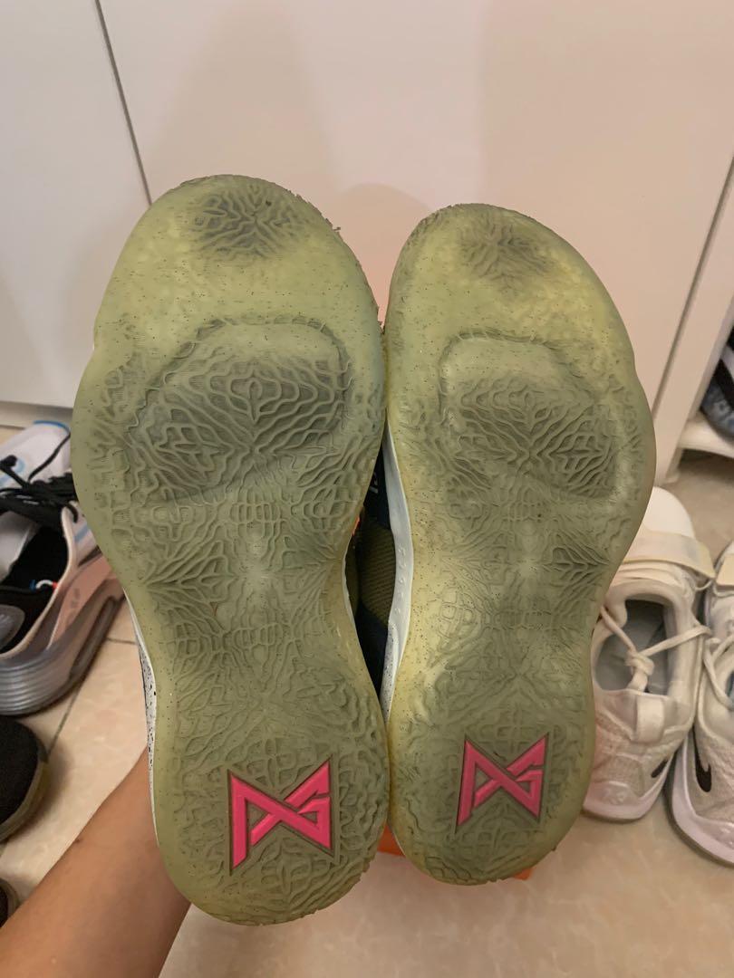 hyperrev/pg2 （分類：波鞋）位於 Hong Kong。 由 cheongho 提交（商品編號 1031437175，圖片 4）。簡介： 200/1 全部冇單冇盒 us9 eur42.5 唔新淨，合粗著 多圖可dm 。