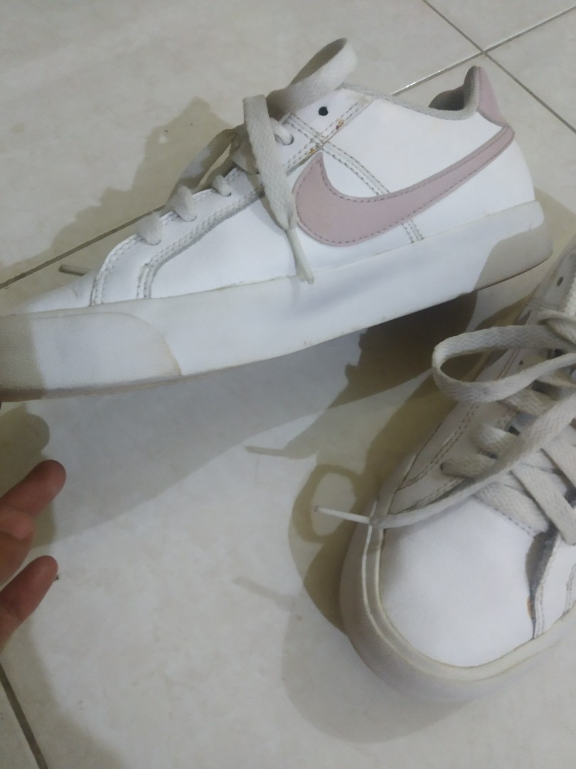 sneakers nike wanita original