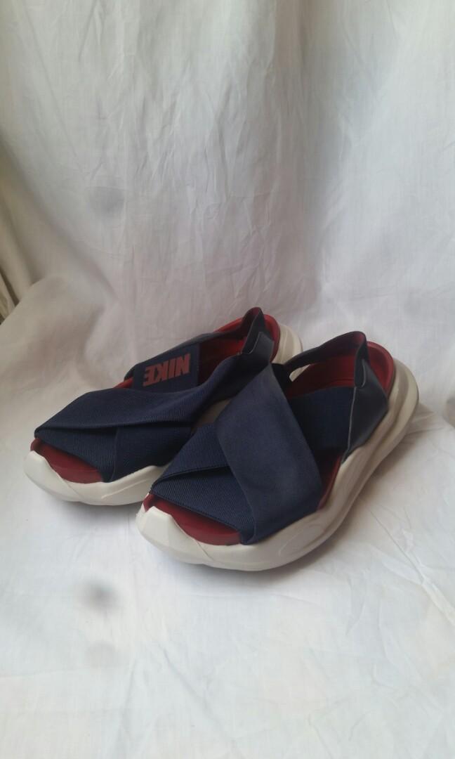 white casual shoes flipkart