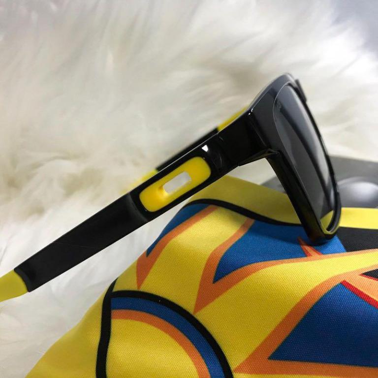 Oakley valentino rossi clearance 2020