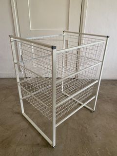 (Category: ) located in . Submitted by declutterhousesg (Listing ID 1031299292, Image 1). Description: .