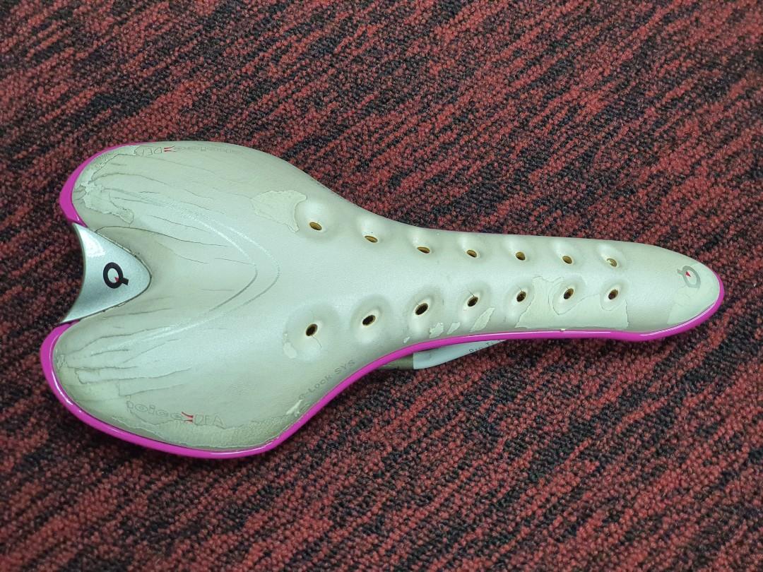 Prologo Women s Bike Saddle Sports Equipment Bicycles Parts Parts Accessories on Carousell
