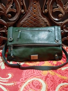(Category: ) located in . Submitted by mypreloved1021 (Listing ID 1031384031, Image 1). Description: .