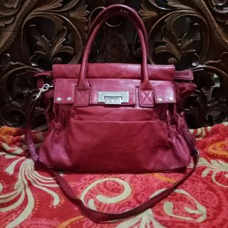 (Category: ) located in . Submitted by mypreloved1021 (Listing ID 1031402592, Image 1). Description: .
