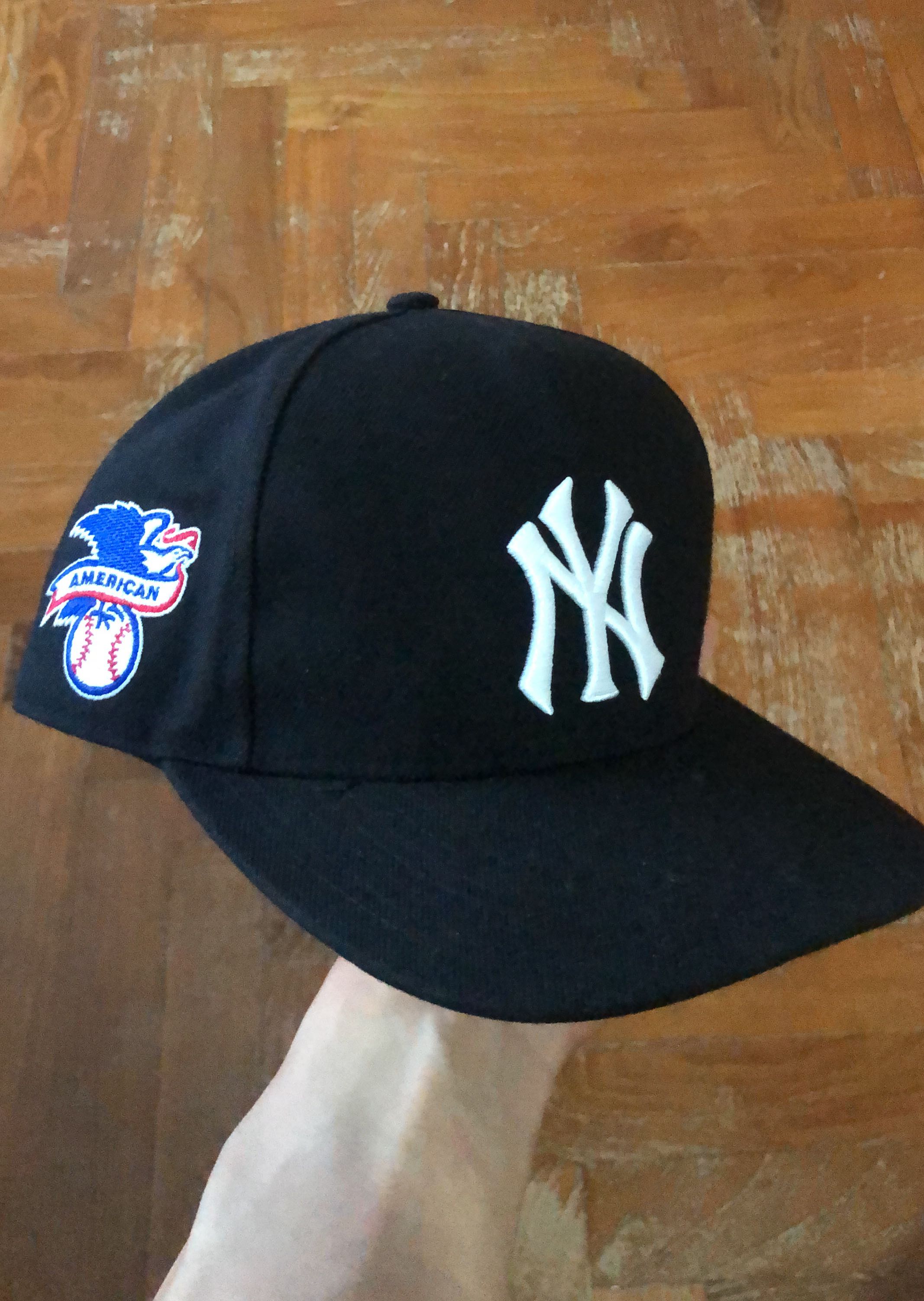 supreme yankees hat