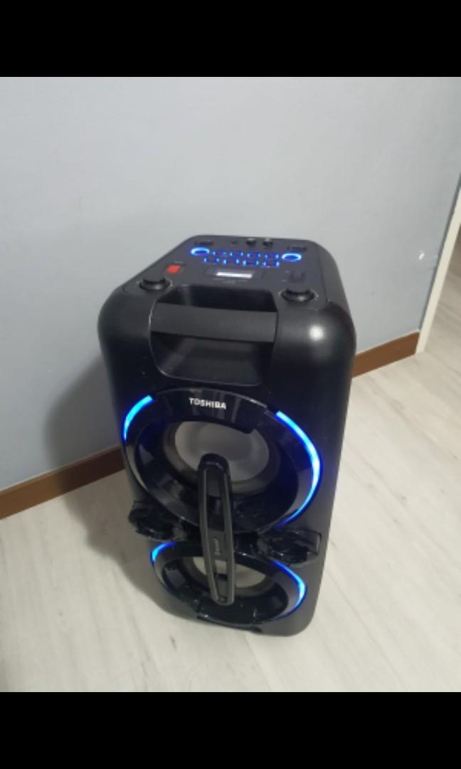 Toshiba portable hot sale speaker