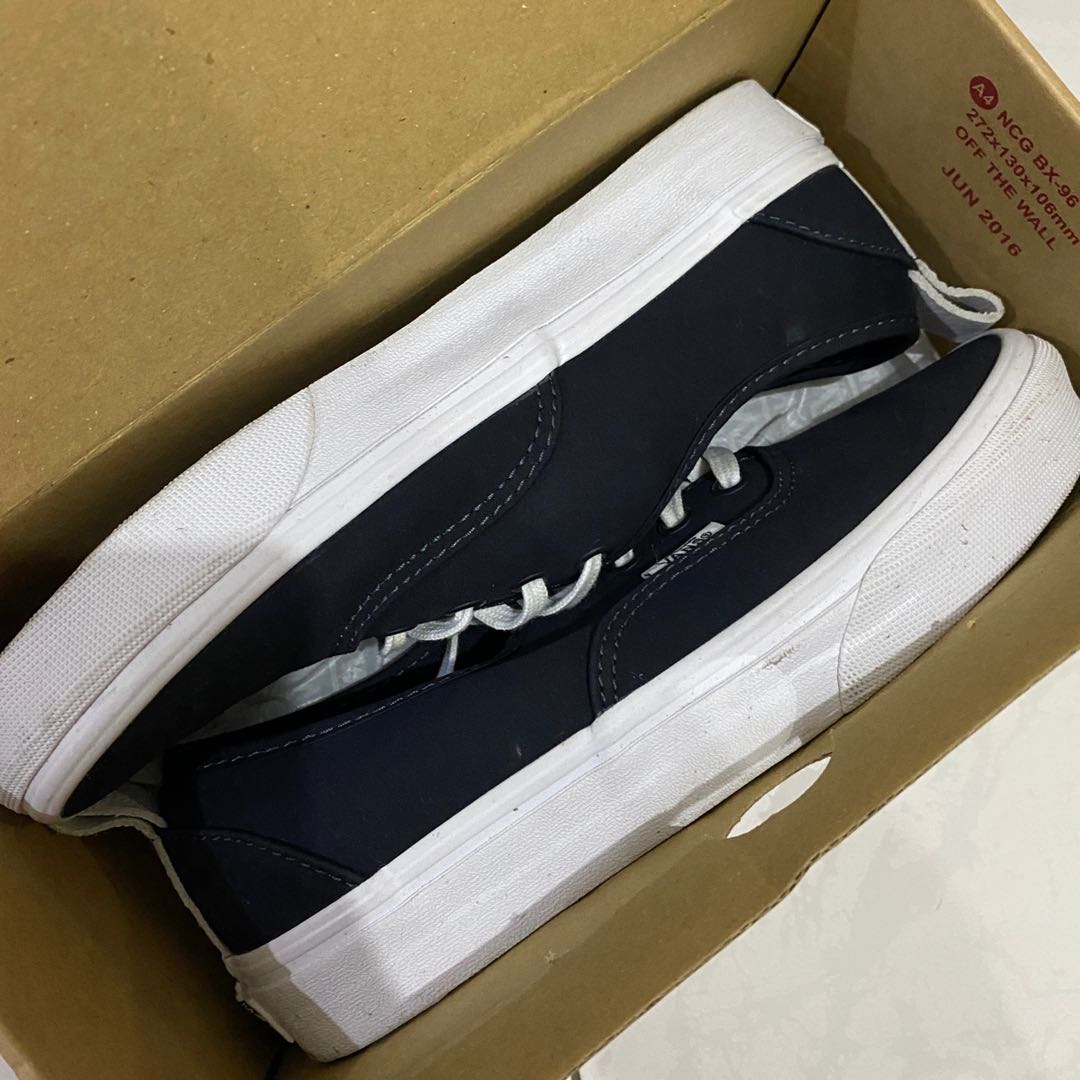 vans classic authentic