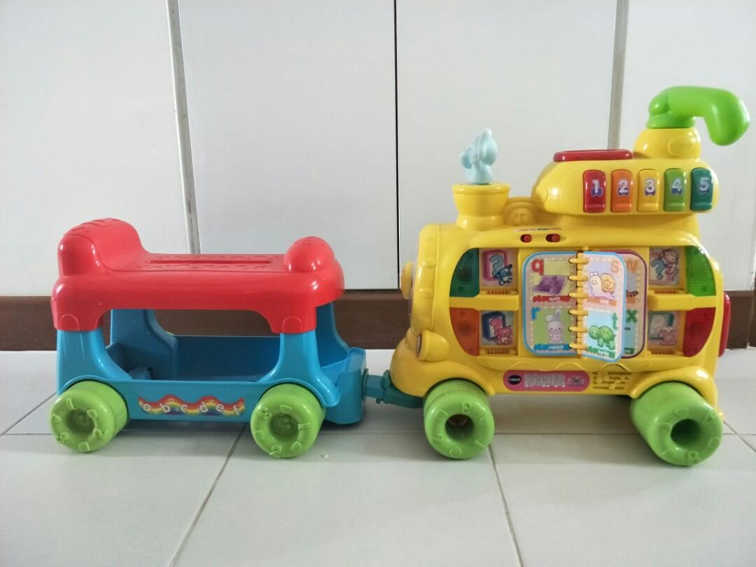 vtech toy train