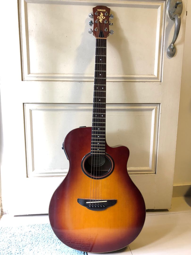 Yamaha Apx 3 acoustic guitar made in Taiwan