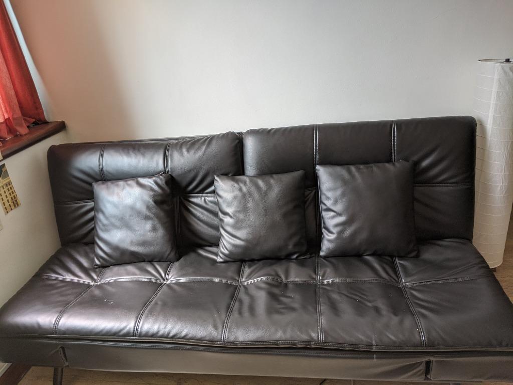 York Sofa Bed Black 2 5 Seater As Good As New Furniture Sofas On Carousell