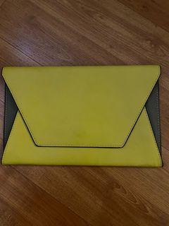 Zara Yellow Pouch / Tas