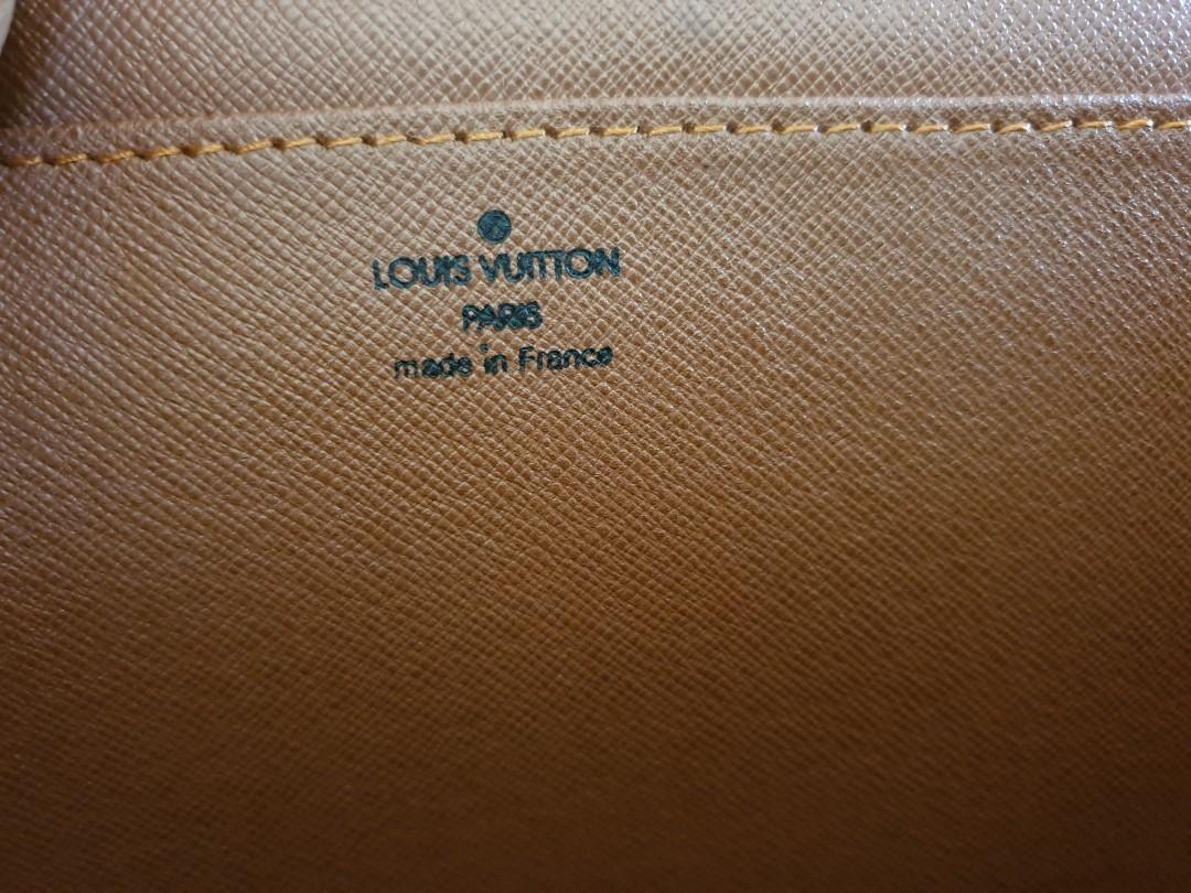 Vintage Louis Vuitton Serviette Conseiller Monogram Robusto 