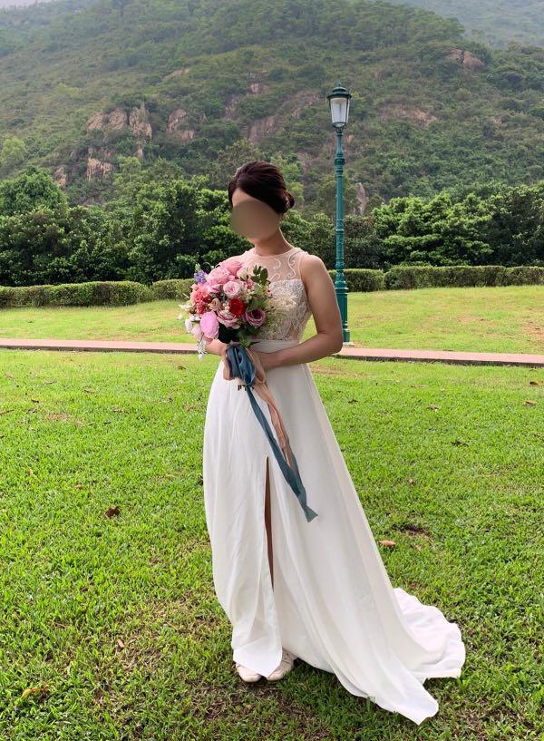 Charmante wedding couture sale
