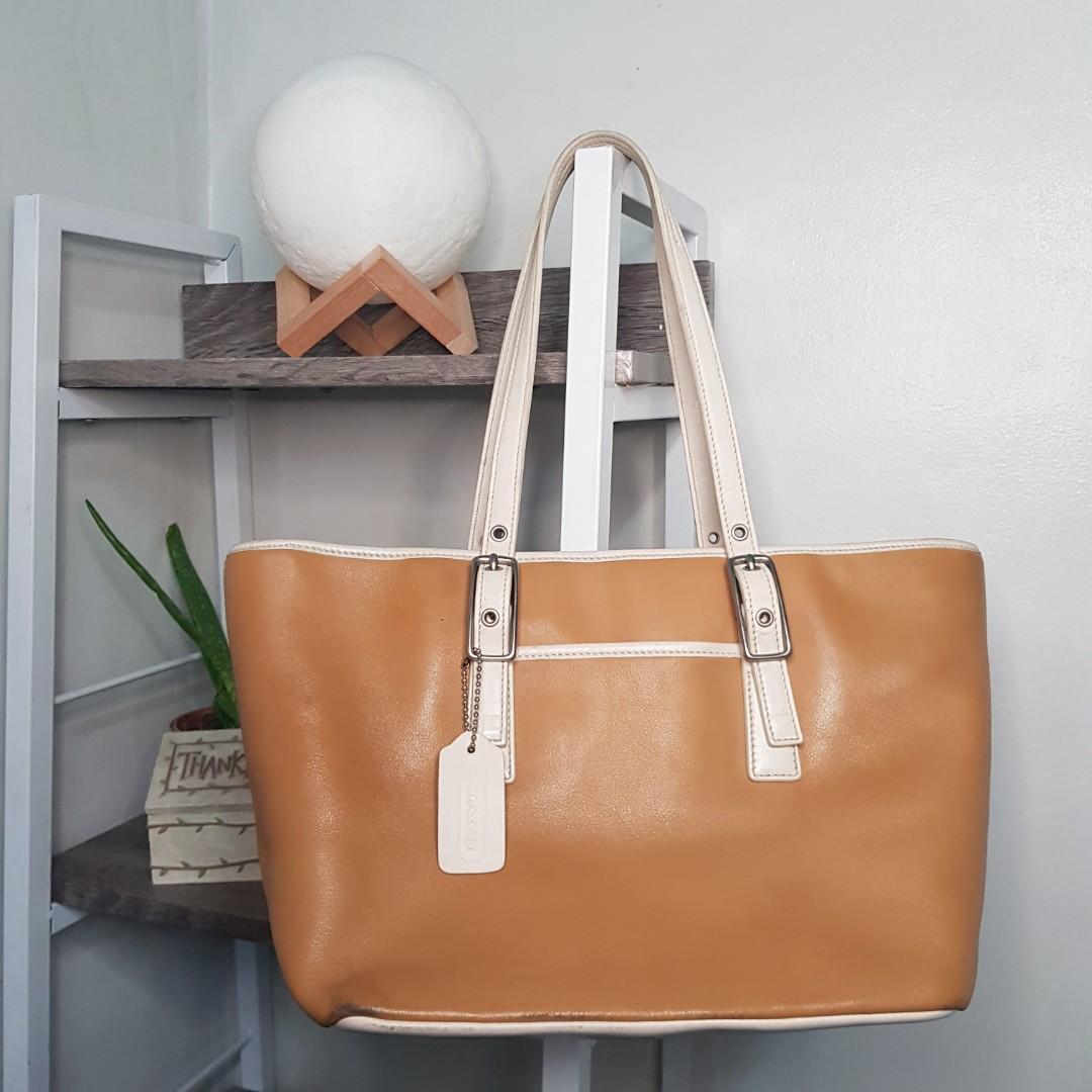 tan leather tote