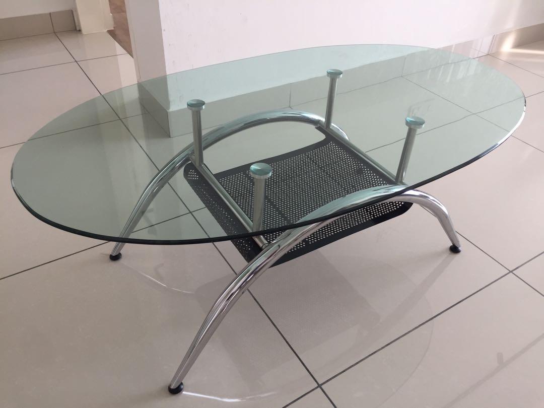 Coffee Table (Category: Tables & Sets) located in Kuala Lumpur. Submitted by kent2019 (Listing ID 1031547939, Image 2). Description: Modern design coffee table 9/10 condition 4ft x 2ft.