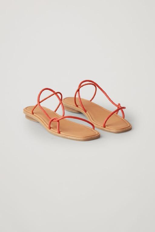 Red strappy outlet flat sandals