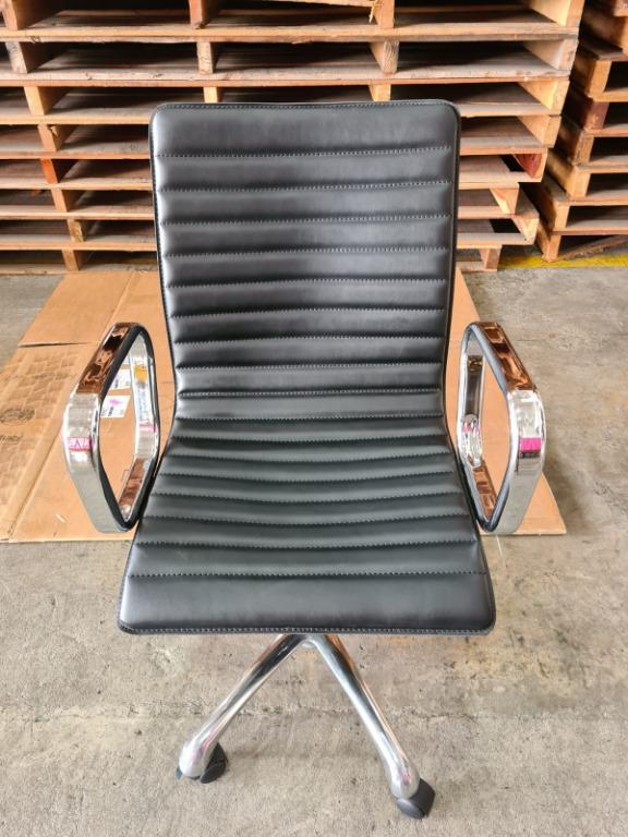 Crate & barrel office chair top