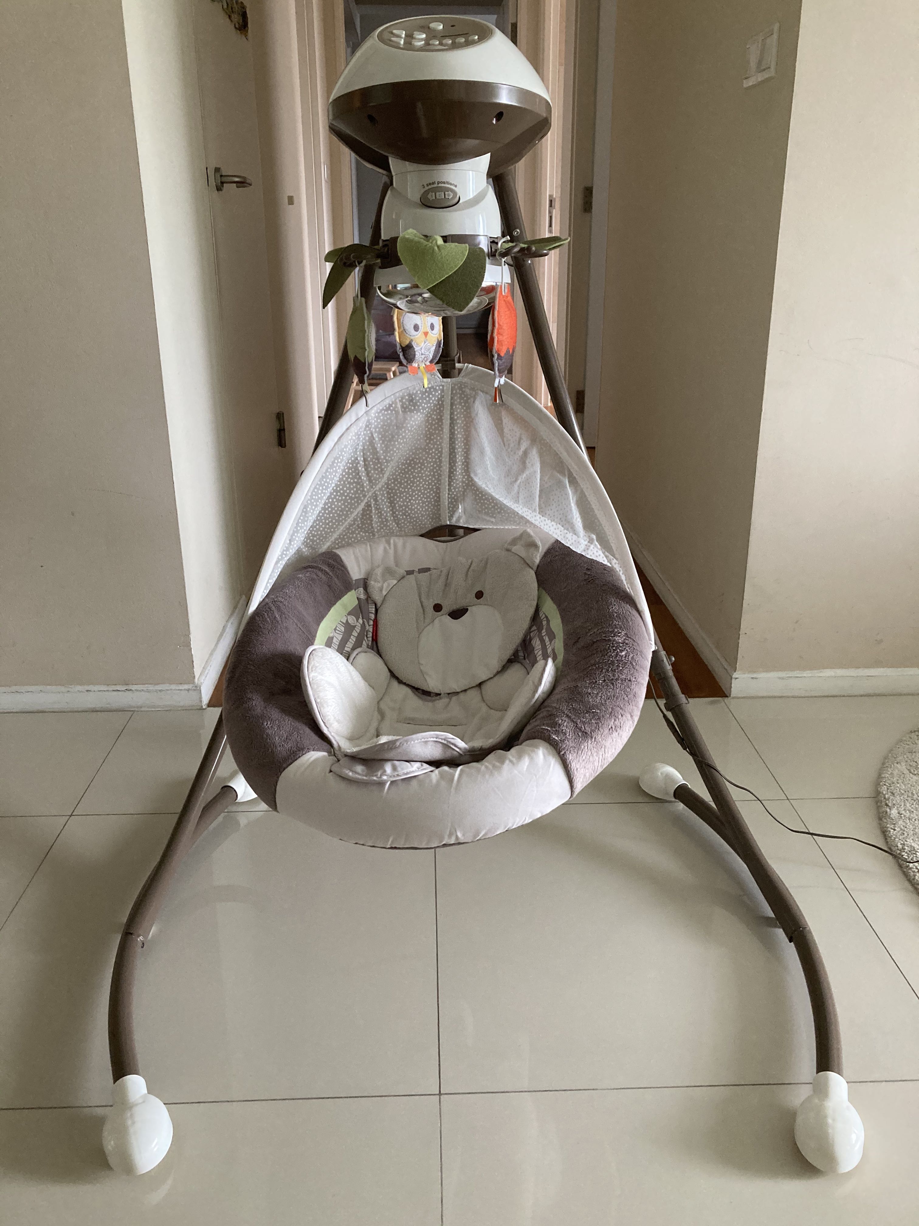 Fisher price swing online 3 seat positions
