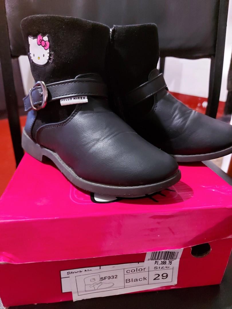 Hello kitty boots original, Women's Fashion, Footwear, Boots on Carousell