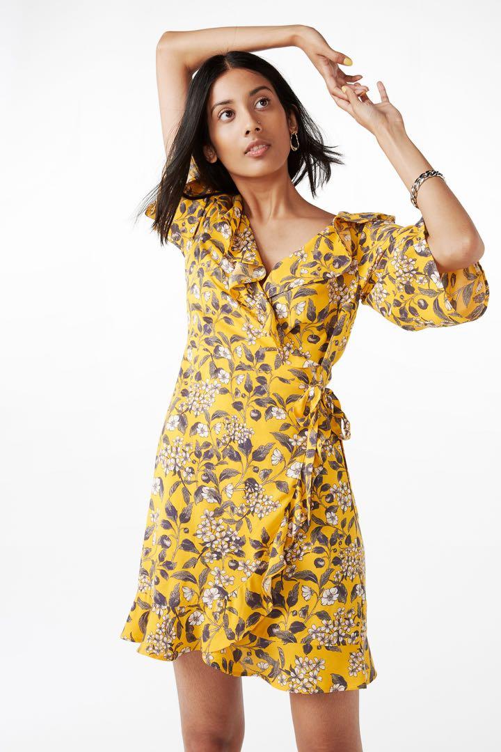 Martina dress monki hotsell