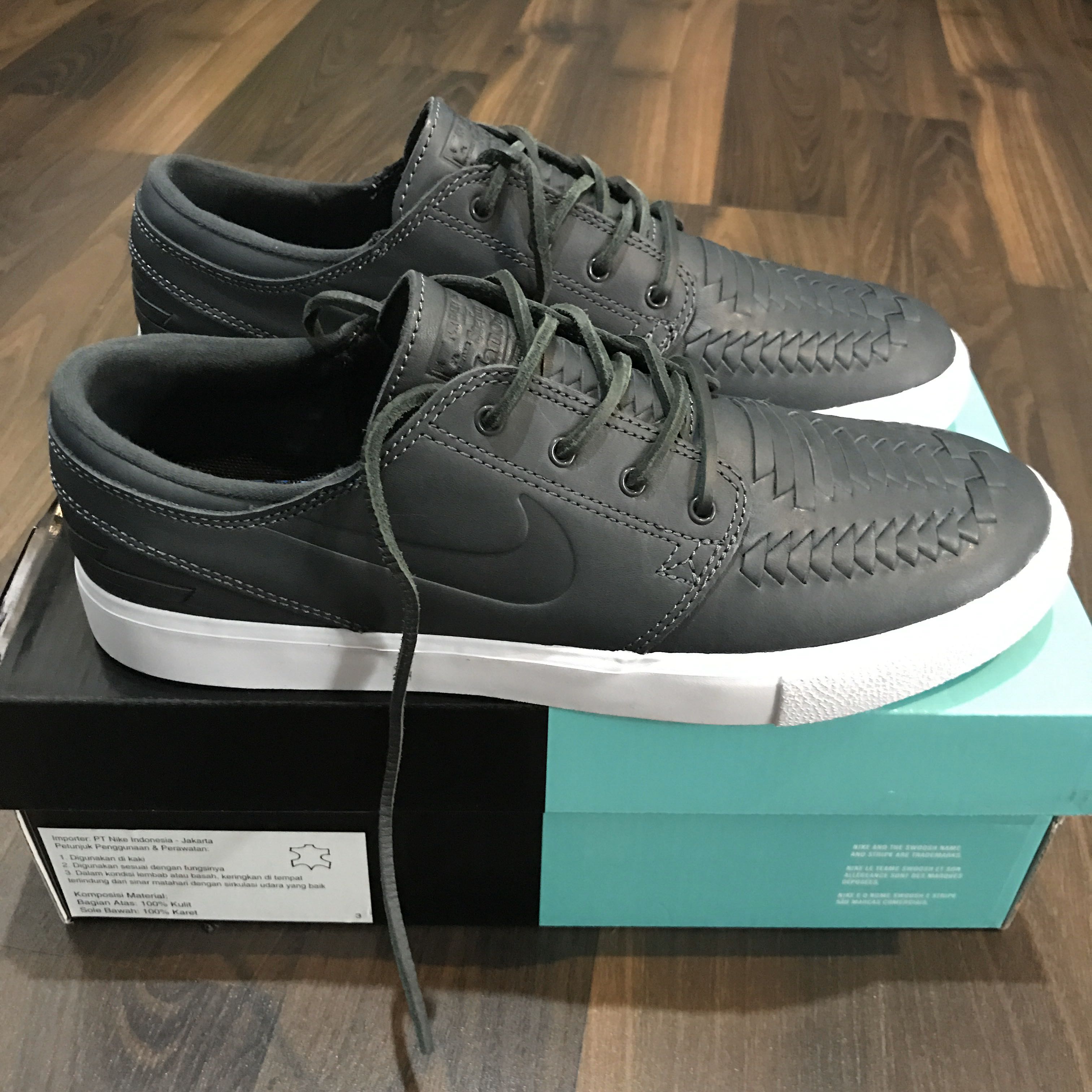 rare janoski