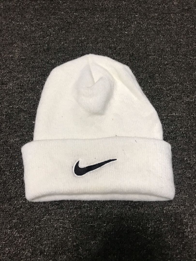 nike snowcap