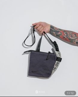 （分類：）位於 。 由 tommychubb 提交（商品編號 1031579367，圖片 1）。簡介： 。