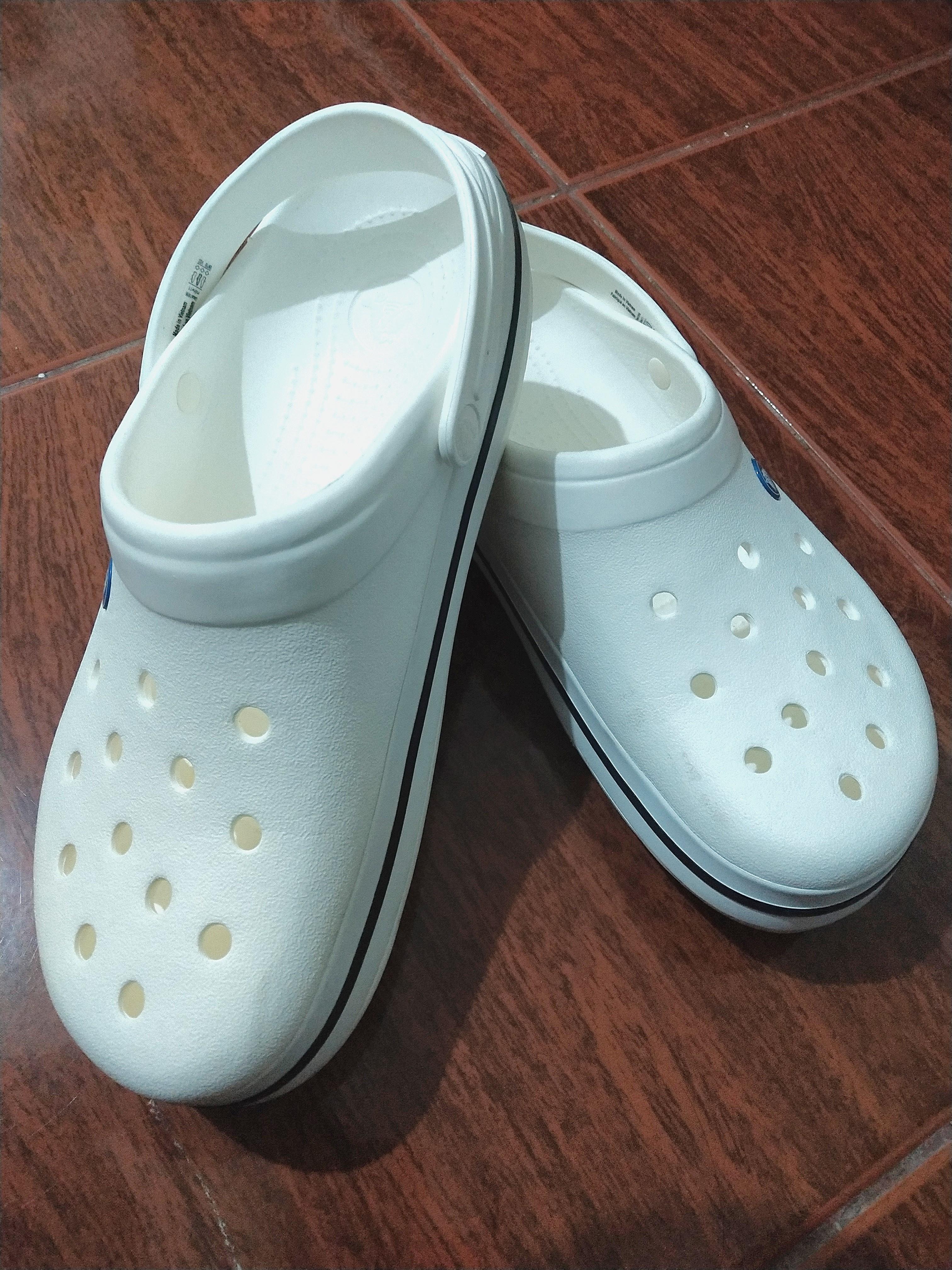 white crocs size 11