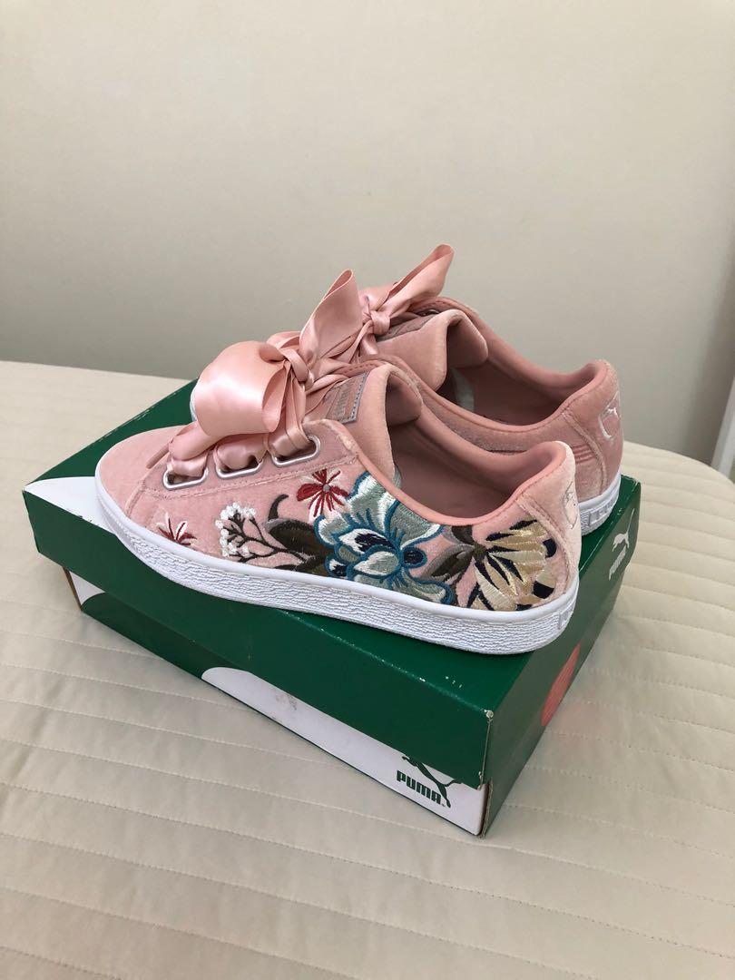 Puma Basket Heart Hyper Emb Wn s Peach Beige