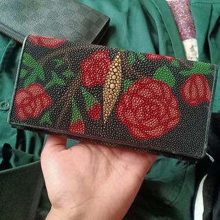 (Category: ) located in . Submitted by prelovedbaekk (Listing ID 1031551955, Image 1). Description: .