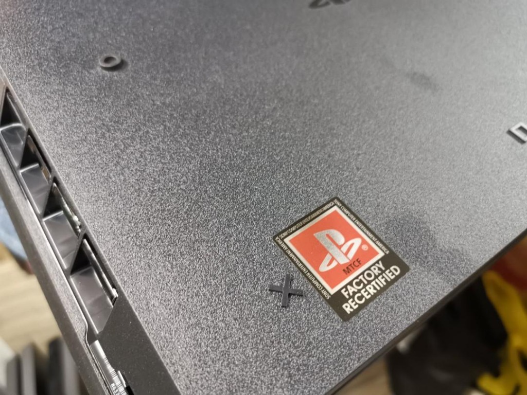 Factory recertified ps4 top