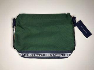 Tommy Hilfiger Travel Kit