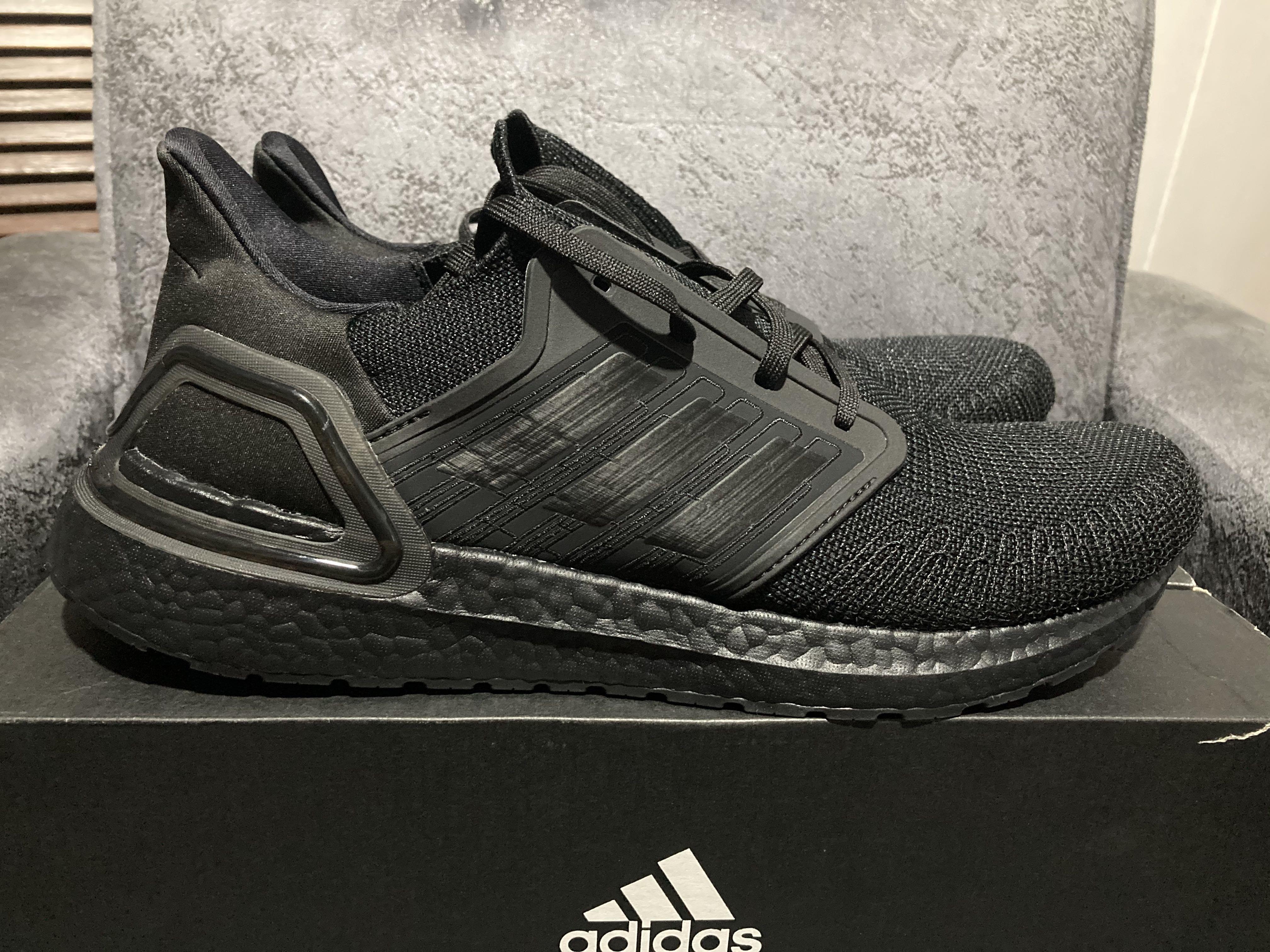 ultra boost triple black 20