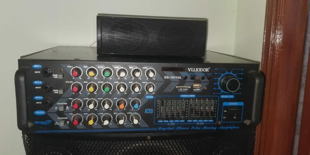 Vlliodor amplifier, 2 speakers, 1 pioneer sub woofer and centre speaker