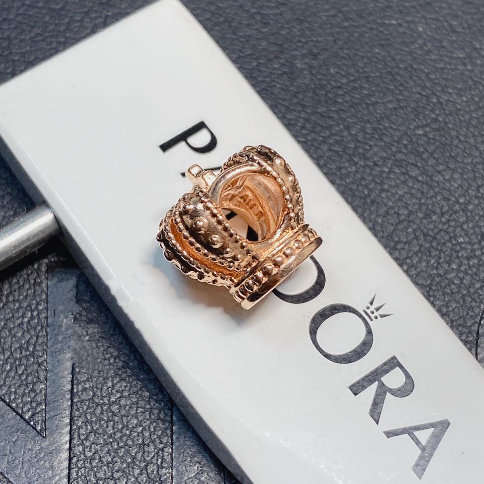 Pandora rose crown charm top