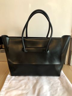 （分類：）位於 。 由 ttmoontt 提交（商品編號 1031722309，圖片 1）。簡介： 。