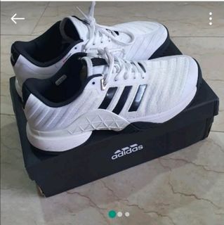 (Category: ) located in . Submitted by i40see (Listing ID 1031726532, Image 1). Description: .