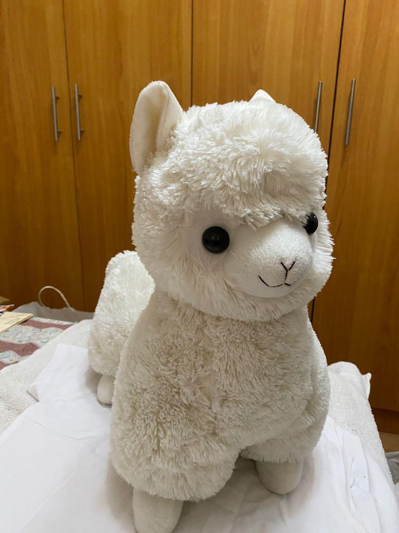 alpaca stuffed toy