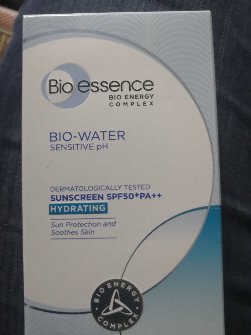 bio essence bio water hydrating sunscreen