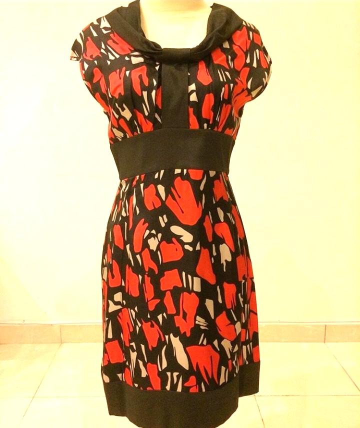 red and black shift dress