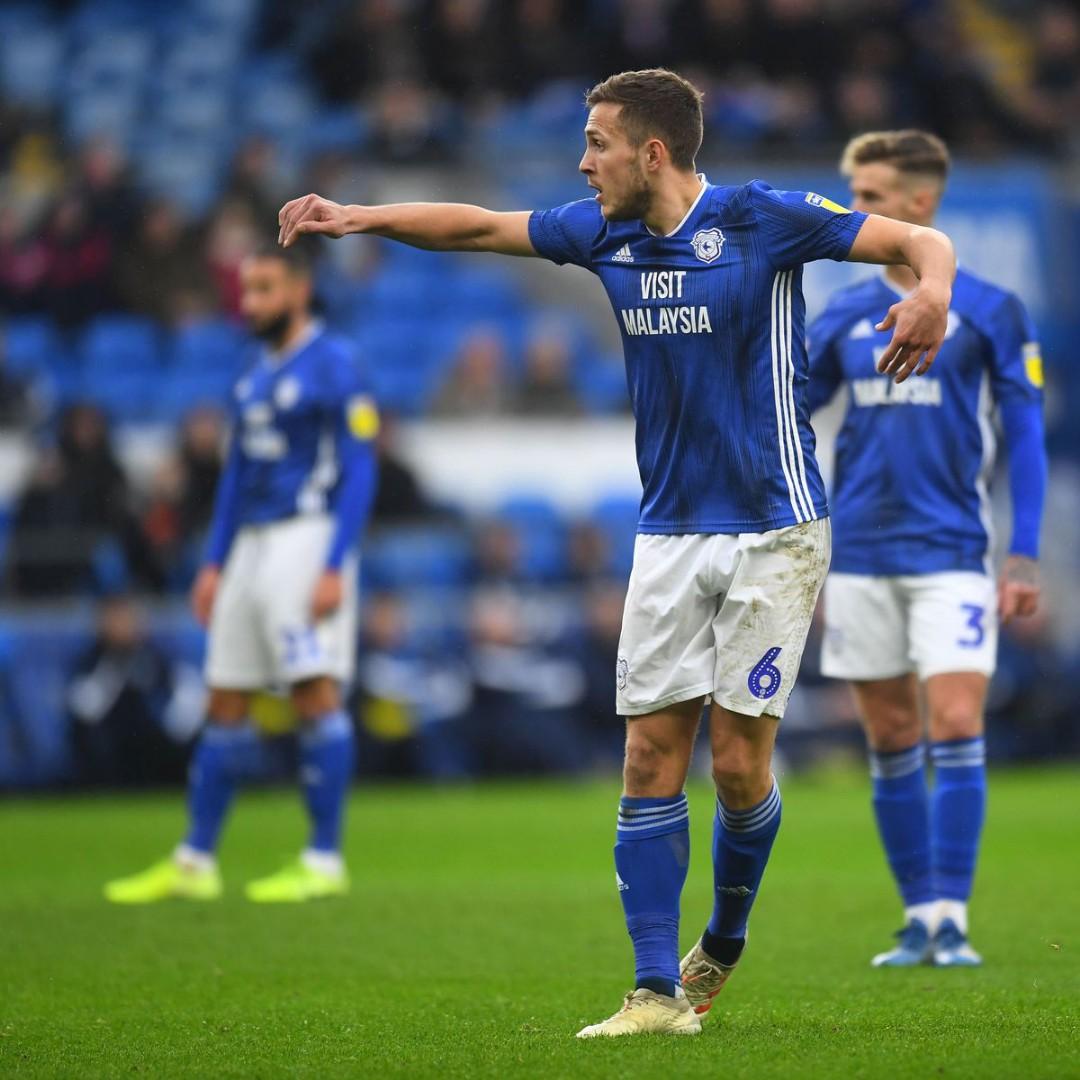 Cardiff City Home Kit 19/20, Men's Fashion, Activewear on Carousell