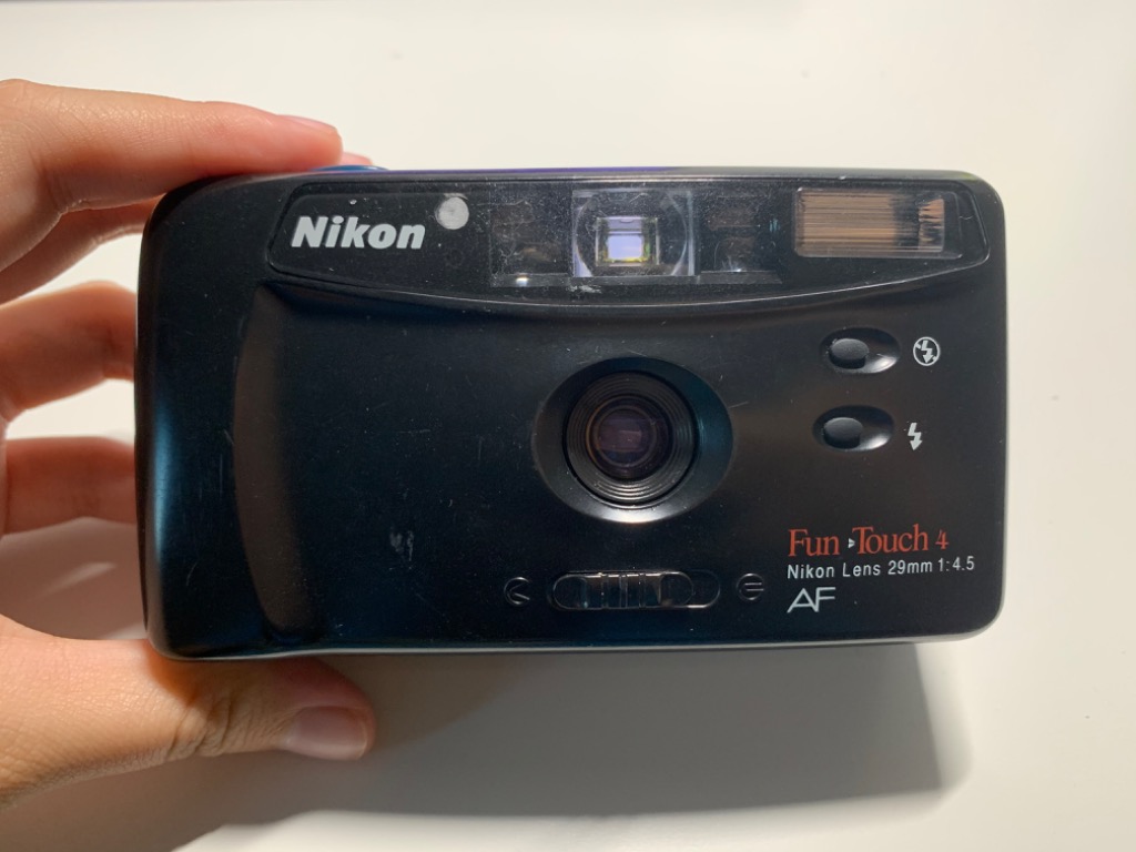 Budget Camera Fun — Reviewed: Nikon Nice Touch 4