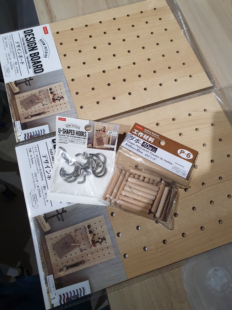 Daiso wooden pegboard, Hobbies & Toys, Stationery & Craft, Craft