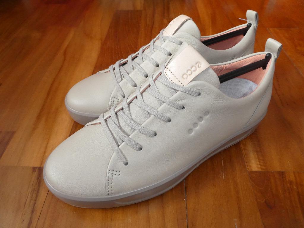 ecco soft golf shoes