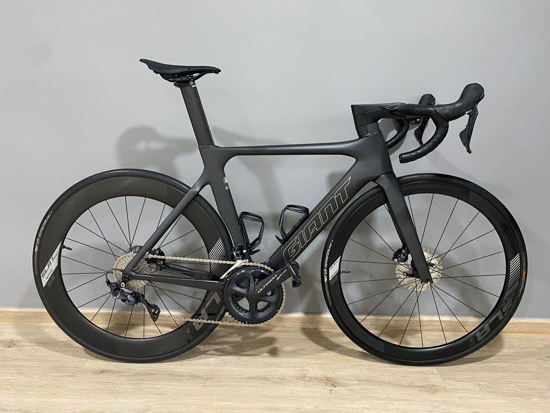 Giant Propel Advanced 1 Disc 2020 Sports Equipment Bicycles