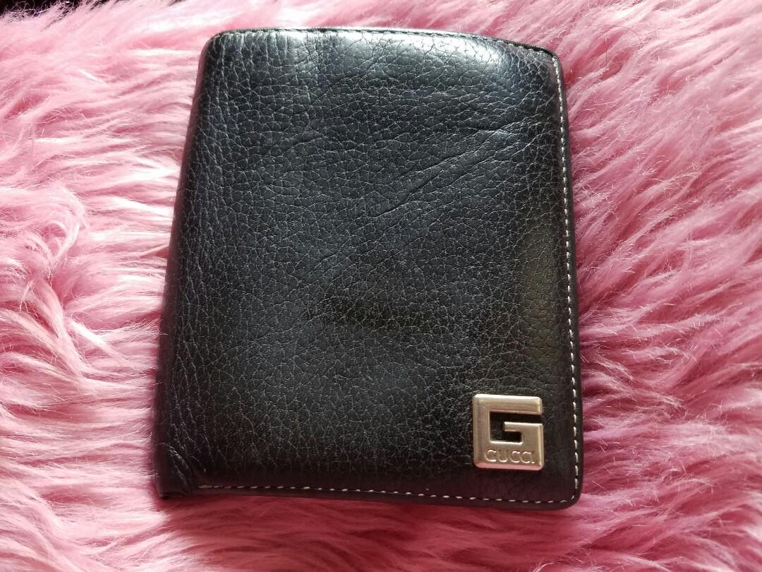On Sale !!! VINTAGE Gucci Original Mens Wallet, Men's Fashion, Watches &  Accessories, Wallets & Card Holders on Carousell